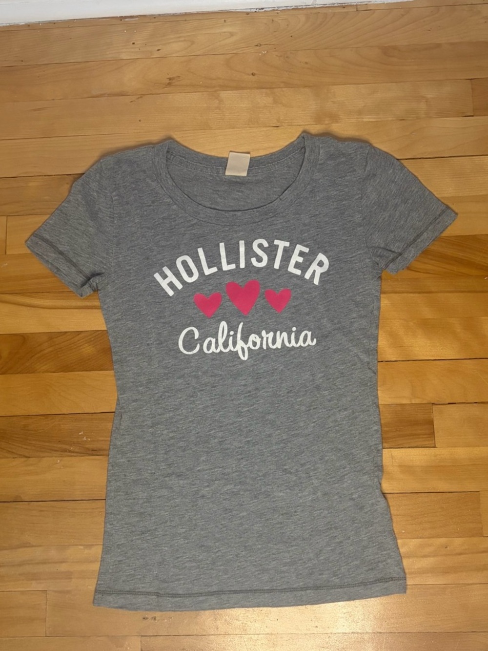 Hollister fitted t-shirt